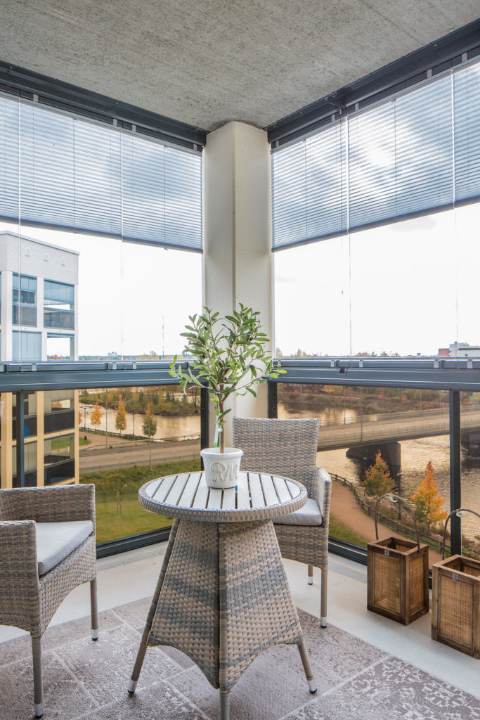Use your balcony safely and privately with glazings